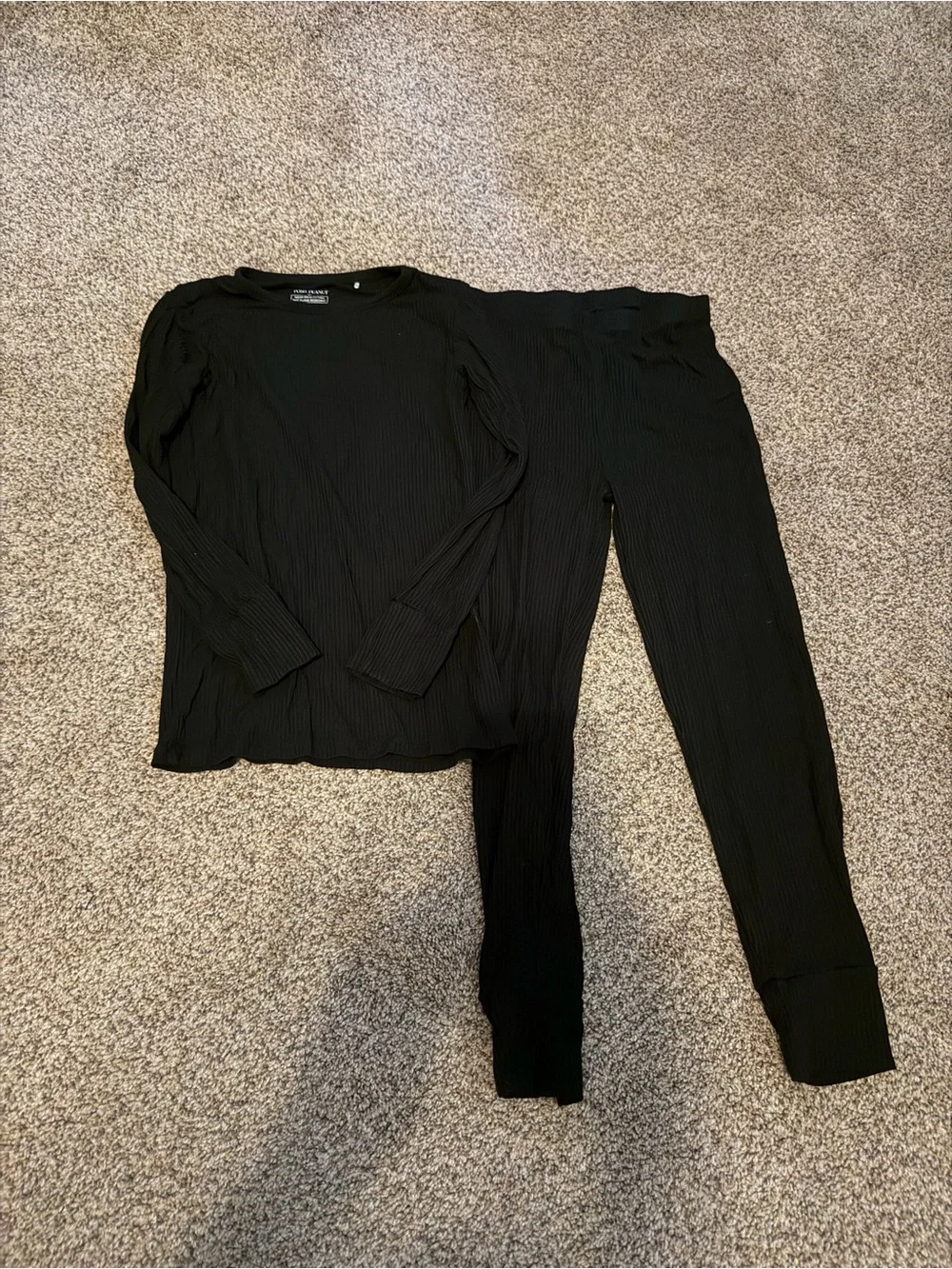 Posh peanut Ribbed Two-Piece pajama Set - Black